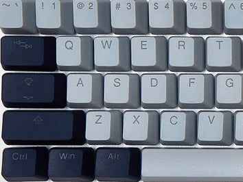 Dual - Tone Molded Clear Keycap Custom Mechanical Keyboard Personalized DIY Lettering See - Through - Digital Docks Age